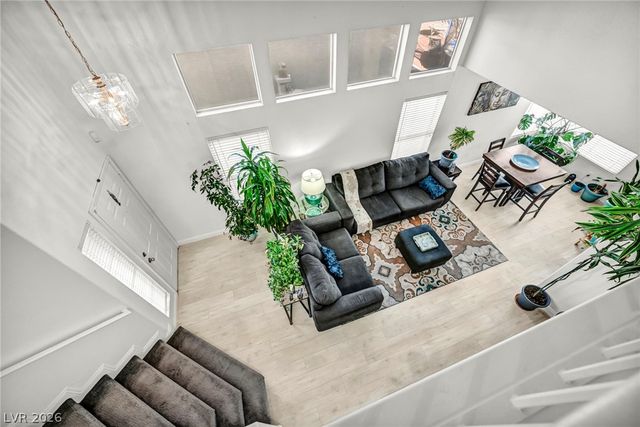 7225 Old Mission Drive, Las Vegas, NV 89128