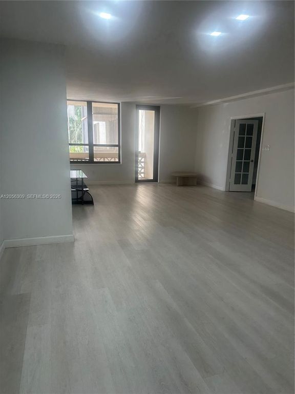 10185 Collins Avenue 309, Bal Harbour, FL 33154