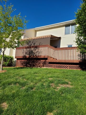 1120 W 16th Street S, Newton, IA 50208