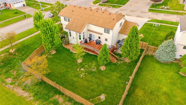 1120 W 16th Street S, Newton, IA 50208