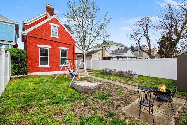 104 8th Avenue, Dayton, KY 41074