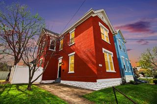104 8th Avenue, Dayton, KY 41074