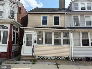340 MIDDLESEX ST, Gloucester City, NJ 08030