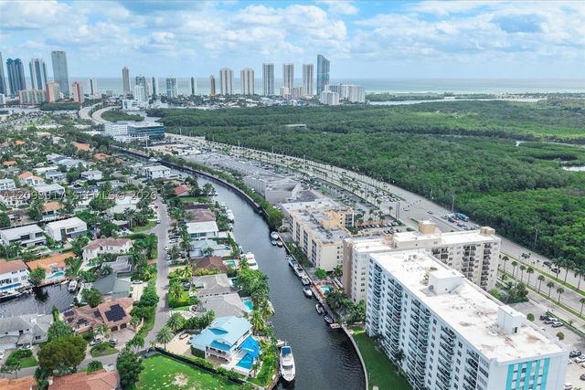 2935 NE 163rd St 5P, North Miami Beach, FL 33160