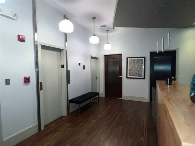 1 Custom House Street 4, Providence, RI 02903