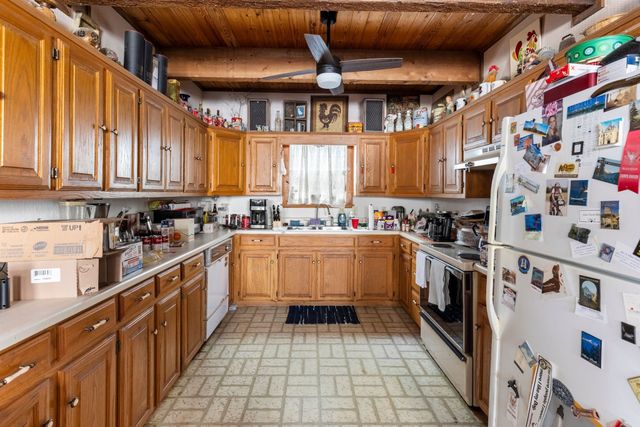 2096 Private Road 3340, Greenville, TX 75402