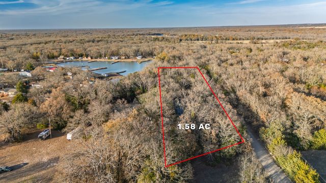 2096 Private Road 3340, Greenville, TX 75402