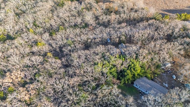 2096 Private Road 3340, Greenville, TX 75402