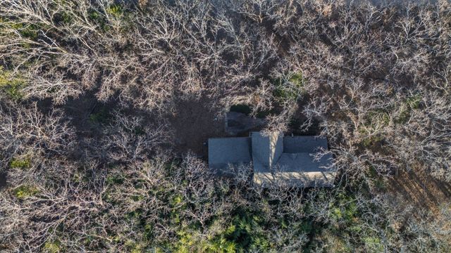 2096 Private Road 3340, Greenville, TX 75402