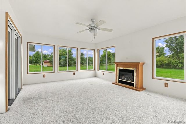 7106 Lake Road, Montrose, MI 48457