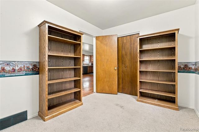 7106 Lake Road, Montrose, MI 48457