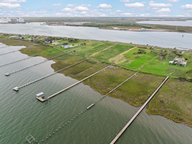 0 Hwy 82 Martin L King Jr Drive, Port Arthur, TX 77640