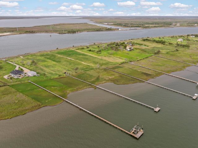 0 Hwy 82 Martin L King Jr Drive, Port Arthur, TX 77640