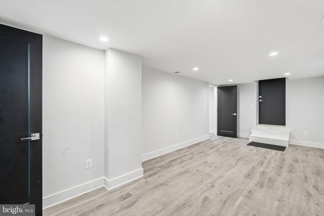 1204 TRENTON PL SE, Washington, DC 20032