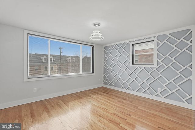 1204 TRENTON PL SE, Washington, DC 20032