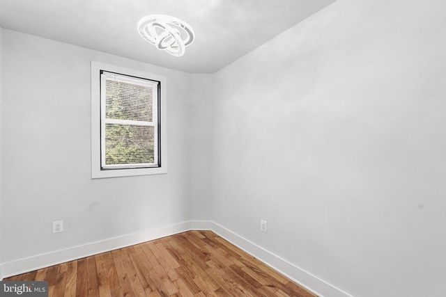 1204 TRENTON PL SE, Washington, DC 20032