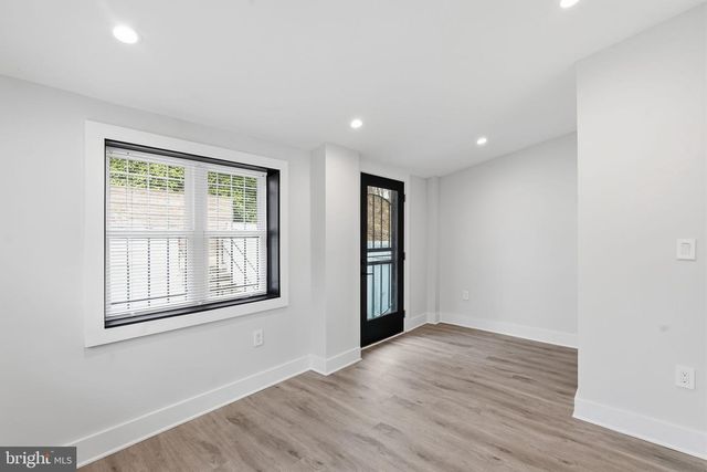 1204 TRENTON PL SE, Washington, DC 20032