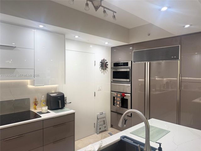 3101 S Ocean Drive 606, Hollywood, FL 33019