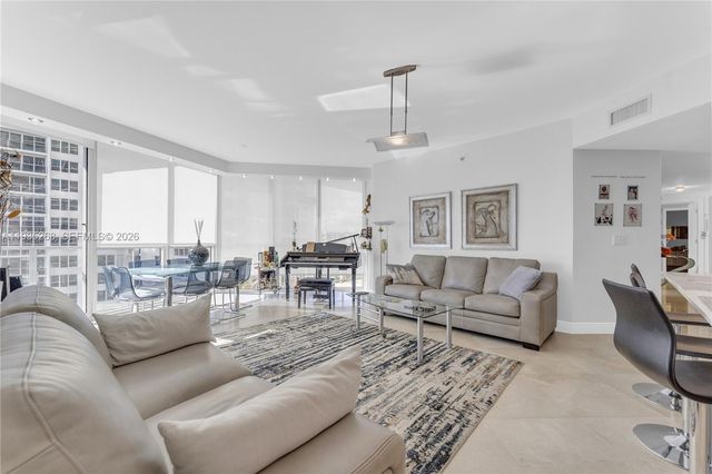 3101 S Ocean Drive 606, Hollywood, FL 33019