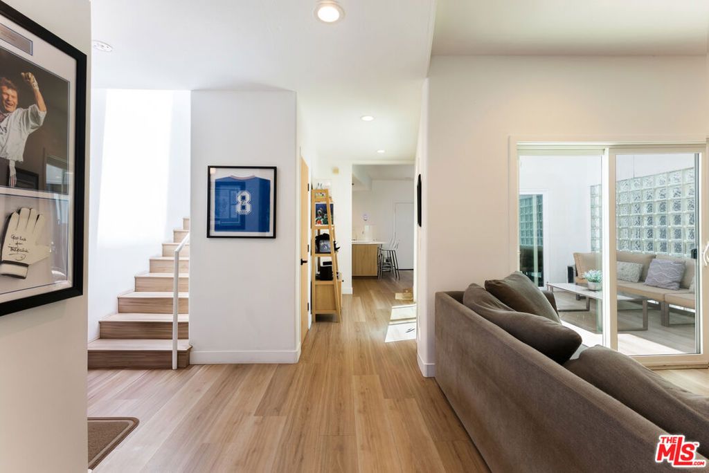 1823 20th Street 103, Santa Monica, CA 90404 — photo 3