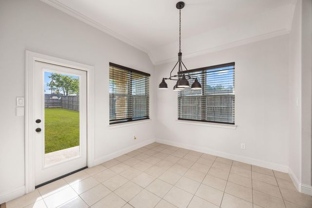 18843 Maverick Ranch Road E, Magnolia, TX 77355