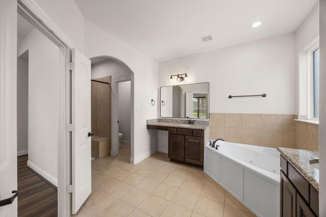 18843 Maverick Ranch Road E, Magnolia, TX 77355