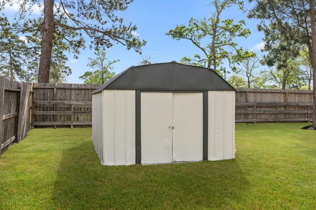 18843 Maverick Ranch Road E, Magnolia, TX 77355