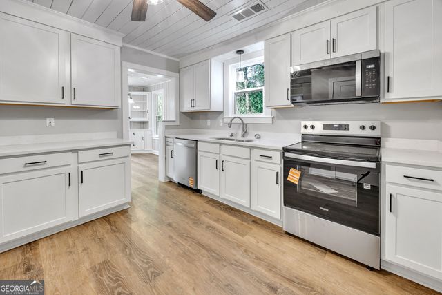 6123 Green Street, Covington, GA 30014
