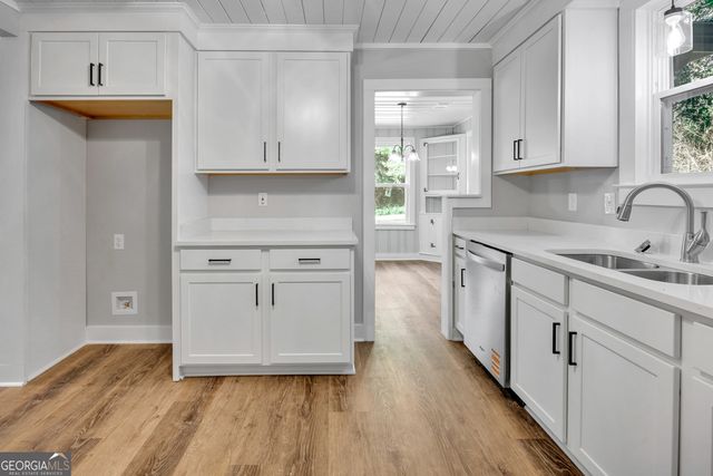 6123 Green Street, Covington, GA 30014