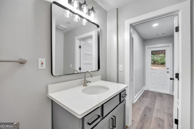 6123 Green Street, Covington, GA 30014