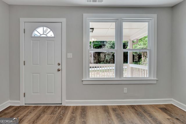 6123 Green Street, Covington, GA 30014