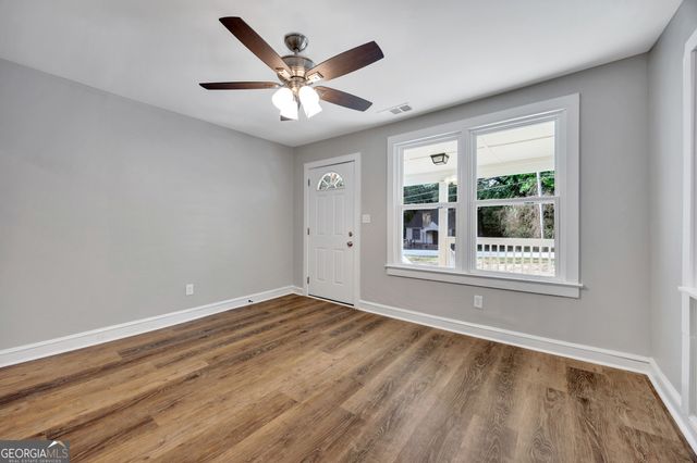 6123 Green Street, Covington, GA 30014