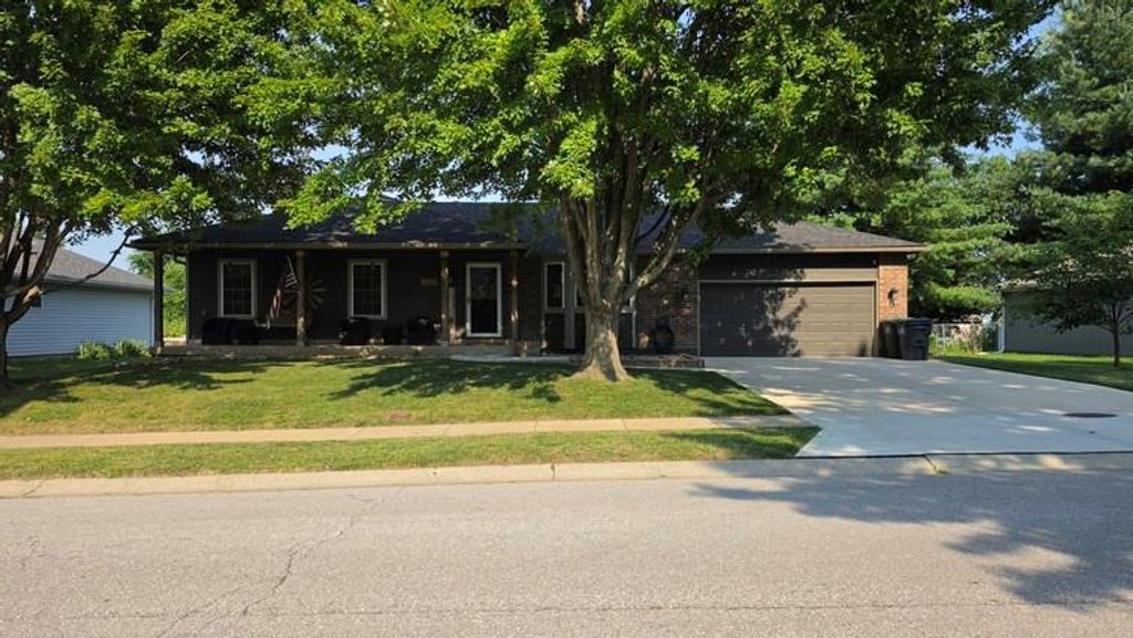 809 SW Hereford Drive, Grain Valley, MO 64029