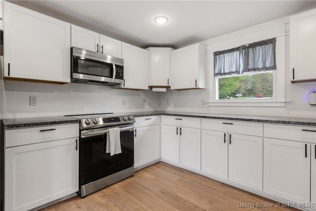 206 Sheri Drive, Georgetown, IN 47122