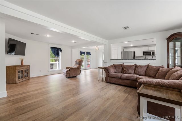 206 Sheri Drive, Georgetown, IN 47122