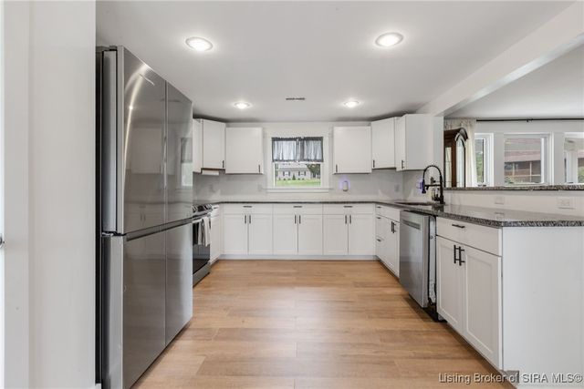 206 Sheri Drive, Georgetown, IN 47122