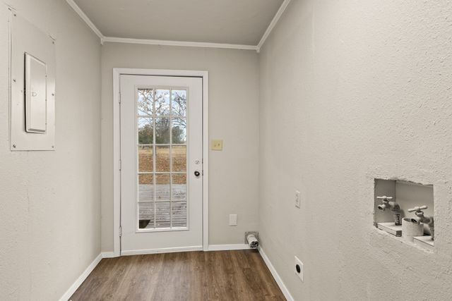 2638 SE County Road 4115, Mount Vernon, TX 75457