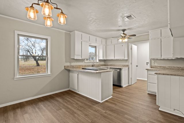 2638 SE County Road 4115, Mount Vernon, TX 75457