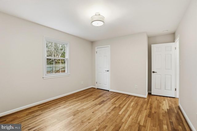 12130 AMBLESIDE DR, Potomac, MD 20854