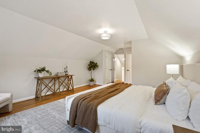 12130 AMBLESIDE DR, Potomac, MD 20854