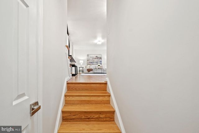 12130 AMBLESIDE DR, Potomac, MD 20854