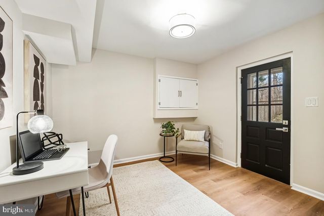 12130 AMBLESIDE DR, Potomac, MD 20854