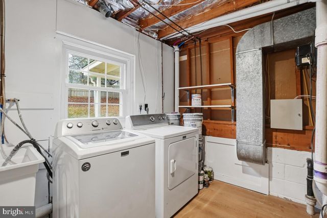 12130 AMBLESIDE DR, Potomac, MD 20854