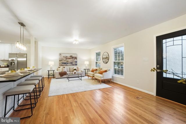 12130 AMBLESIDE DR, Potomac, MD 20854