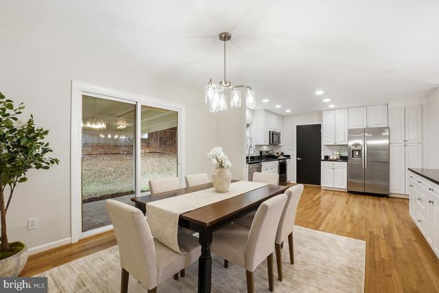 12130 AMBLESIDE DR, Potomac, MD 20854