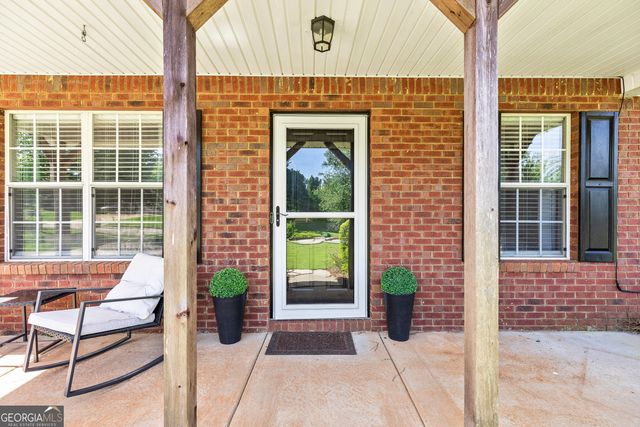125 Meadow View Drive, Jackson, GA 30233