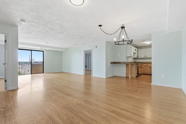 39 Parlin St 404, Everett, MA 02149