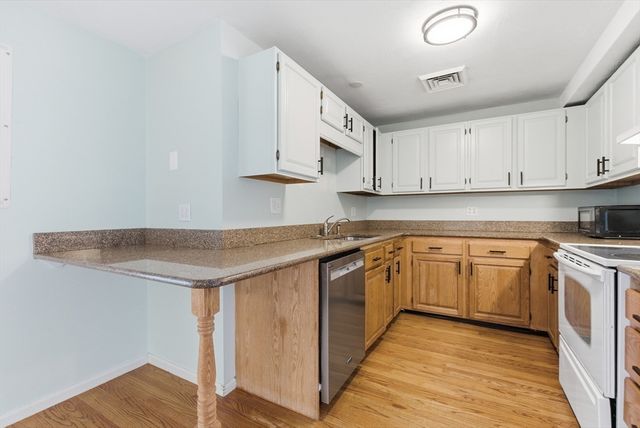 39 Parlin St 404, Everett, MA 02149