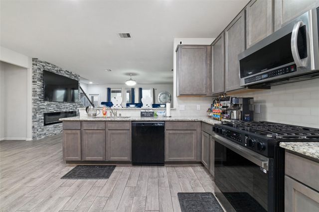 2248 Forest Chestnut Drive, Spring, TX 77386