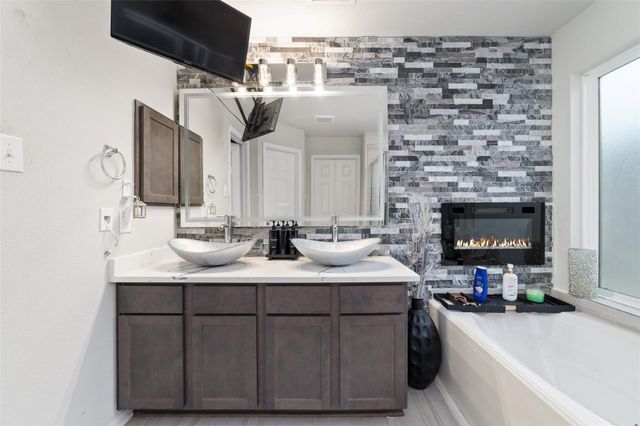 2248 Forest Chestnut Drive, Spring, TX 77386